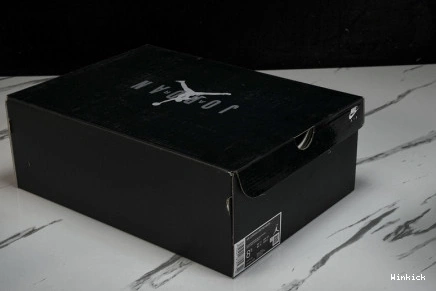 Air “Gunsmoke” 8 Winterized FD1334-001 Jordan 0923